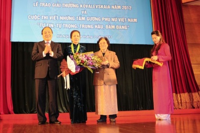 Trao giải thưởng Kovalevskaia  2013 cho 2 nhà khoa học xuất sắc